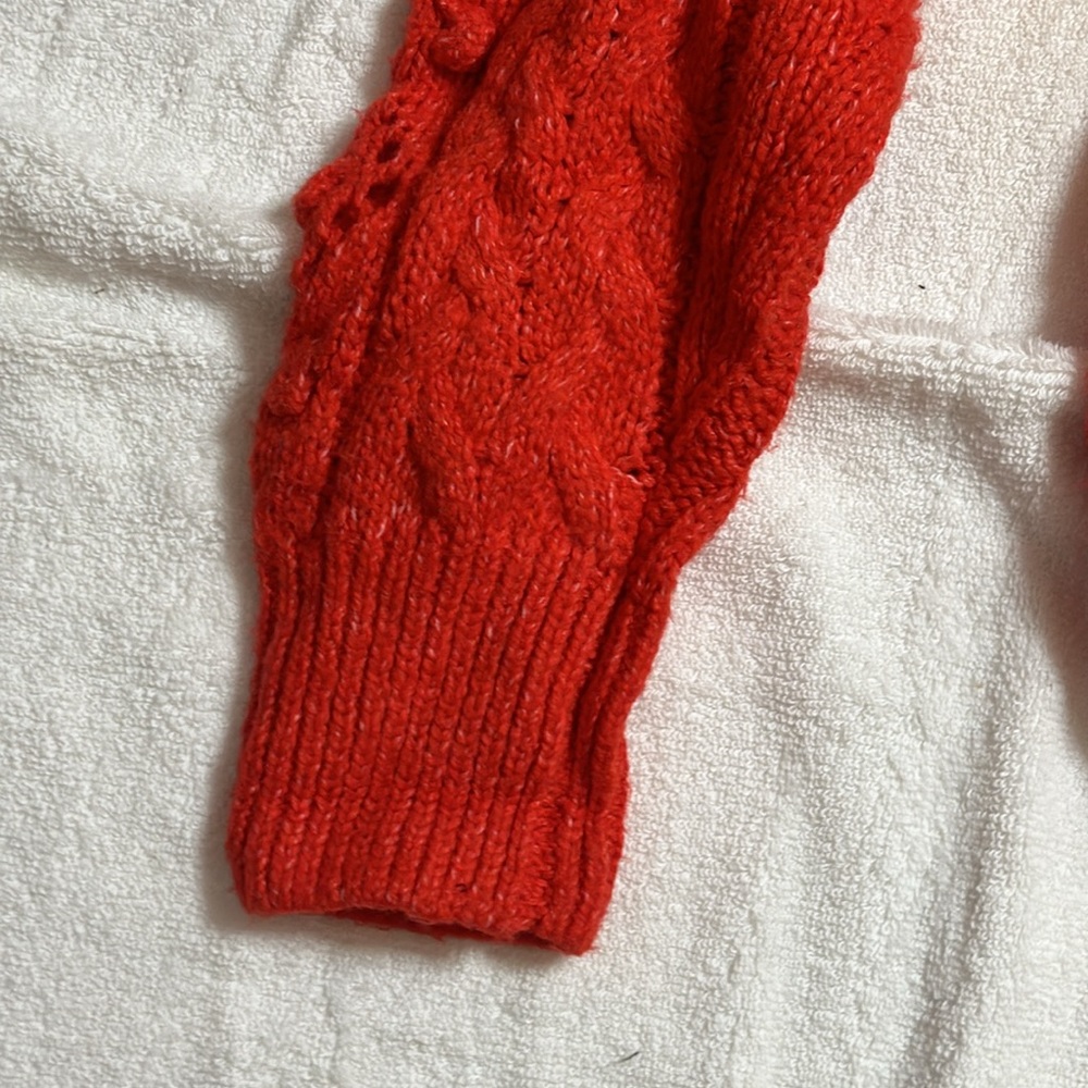 Lucky Brand Sweater - Picture 6 of 6